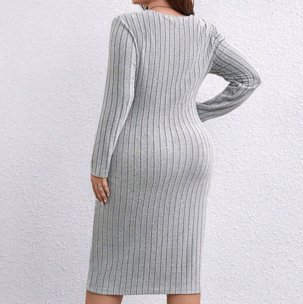 Grey dress - Picture 2 of 2